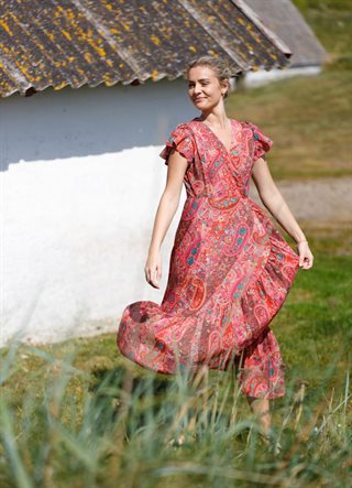 Black Colour - Luna Flared Wrap Kjole - Scarlett Berry